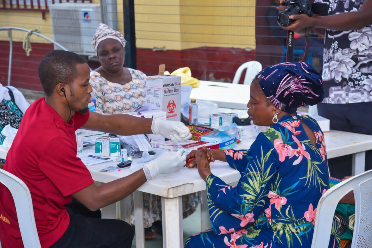 SHIFT Nigeria closes health gap for 300 Ikorodu residents with free ...