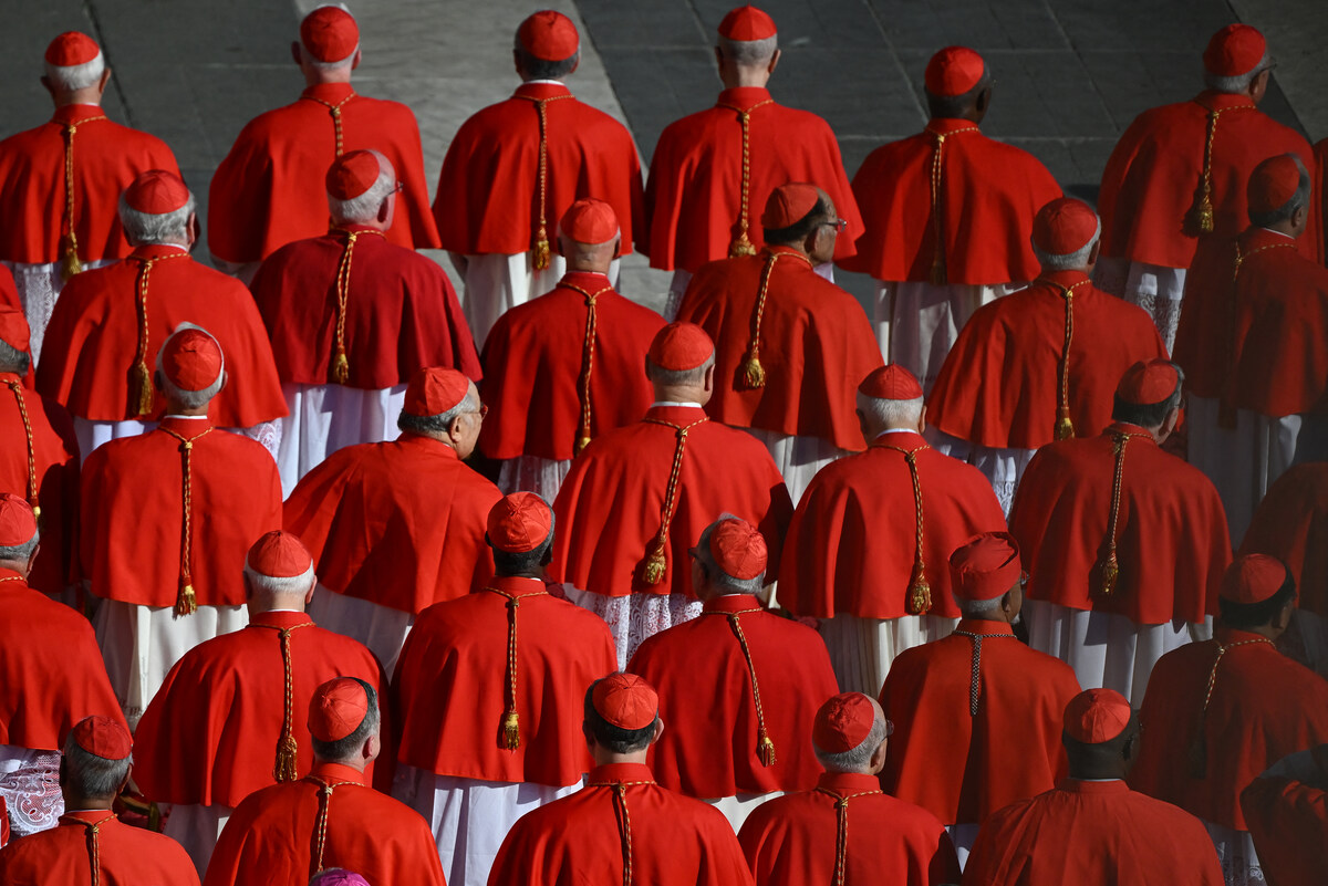 Pope to appoint 21 new cardinals, looking past the West