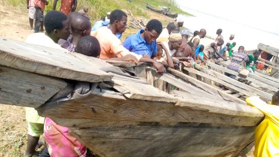 The police, on Thursday, arraigned two suspects before a Lokoja Chief Magistrates’ Court for alleged conspiracy and negligence leading to a boat mishap in Kogi.