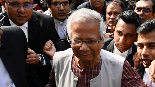 Nobel Laureate Yunus Faces Jail In Bangladesh Court Ruling — World ...