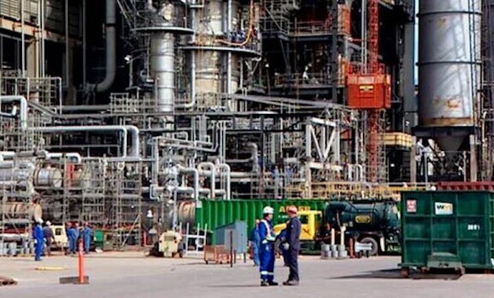 File image of Dangote Refinery. Nigerians demand government intervention as IOCs allegedly sabotage the Dangote Refinery's access to crude oil.