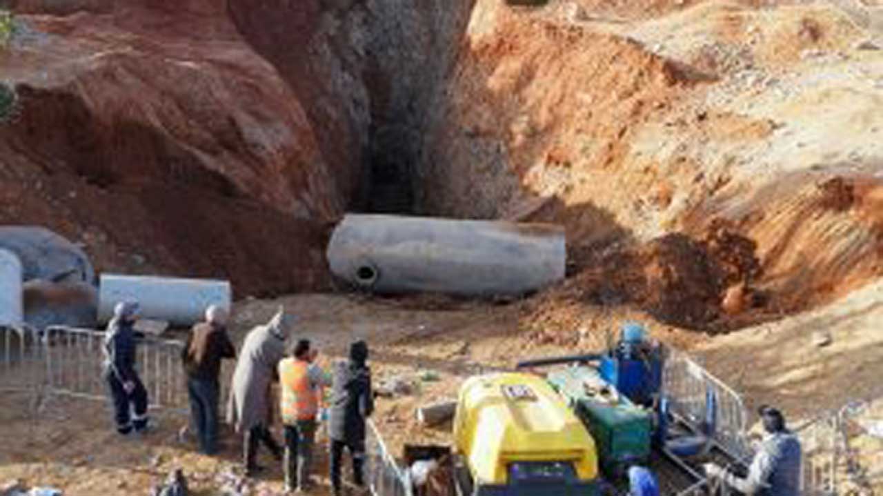 Death of Moroccan boy trapped in well sparks outpouring of sympathy ...