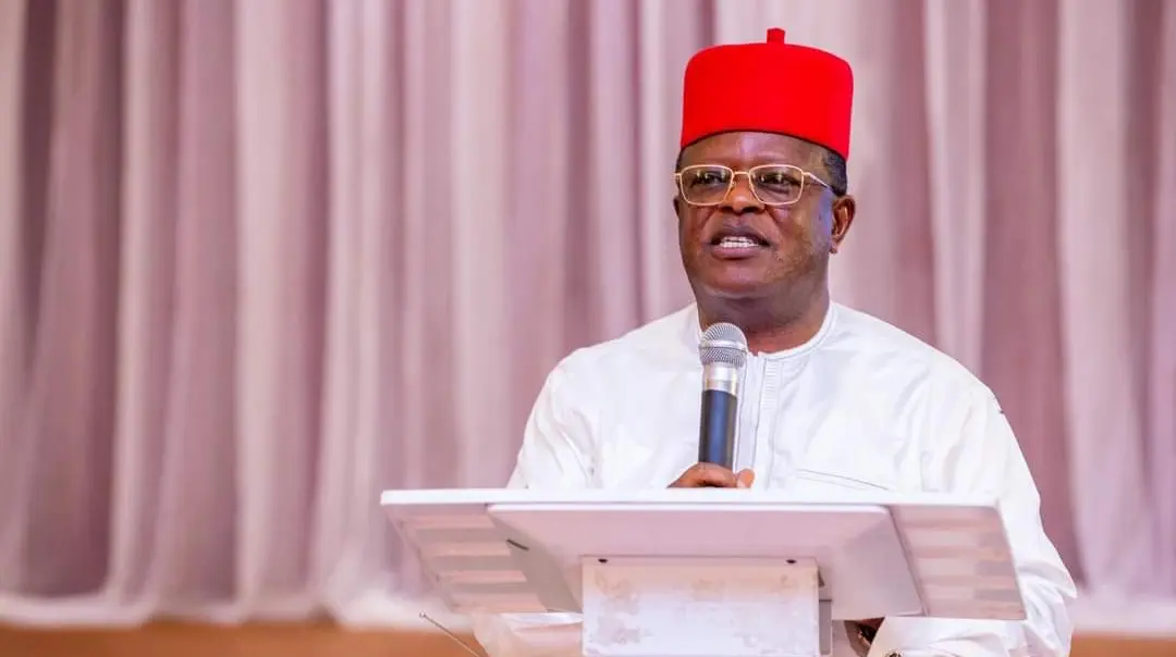 Umahi walks out on journalists, says press doesn’t exist - Guardian ...