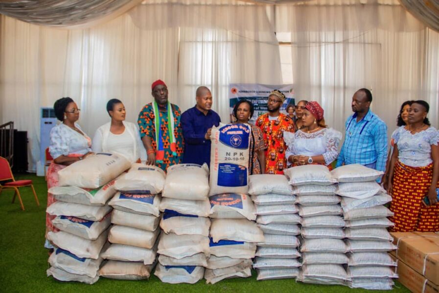 Johnbosco Onunkwo Foundation supports Anambra's food production by distributing 1,000 bags of fertiliser and 600 sewing machines to women and youth farmers.