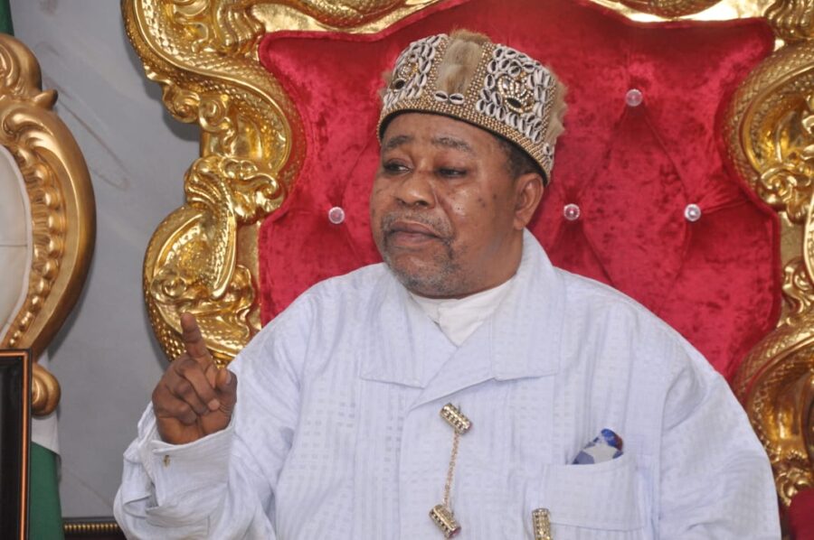 Owong Effiong Bassey Archianga, the Paramount Ruler of Ibeno Local Government Area of Akwa Ibom State has raised the alarm over what he described as a “longstanding developmental imbalance” in his local government.