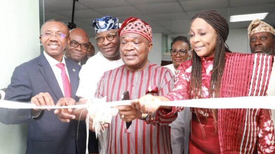 Caption: Odu’a Group Managing Director/ CEO, Mr Abdulrahman Yinusa (left); Odu’a Director, Mr Segun Olujobi; Odu’a Director, Otunba Lai Oriowo, Odu’a Group Chairman, Otunba Bimbo Ashiru, cutting the tape; Independent Director, Otunba (Mrs) Debola Osibogun; representative of the Lagos State SSG, Mrs Omotayo Gbajabiamila and Odu’a Director, Mr Seni Adio, SAN, at the opening of the new Odu’a Liaison Office, Lagos.