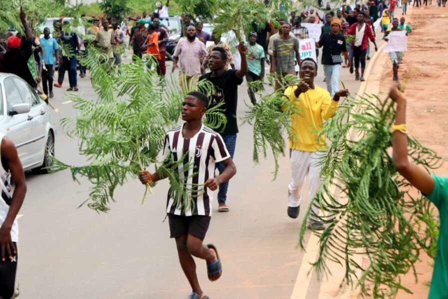 #endbadgovernance protesters on the street of Abuja. Lucy Ladidi Ateko