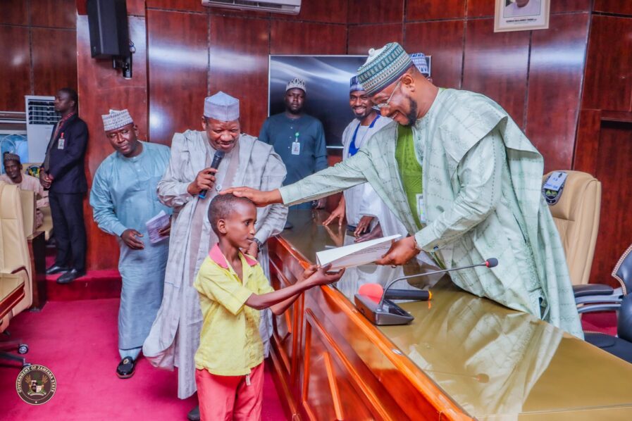 Governor Dauda Lawal has awarded full scholarships to 30 gifted Zamfara students and recommitted to education reforms, including the renovation of 300 schools across the state.