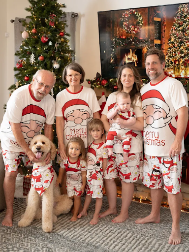 Explore festive Christmas outfits and family pajamas perfect for gatherings, photos, and cozy nights at home. Discover tips for matching styles and finding the best holiday wear.