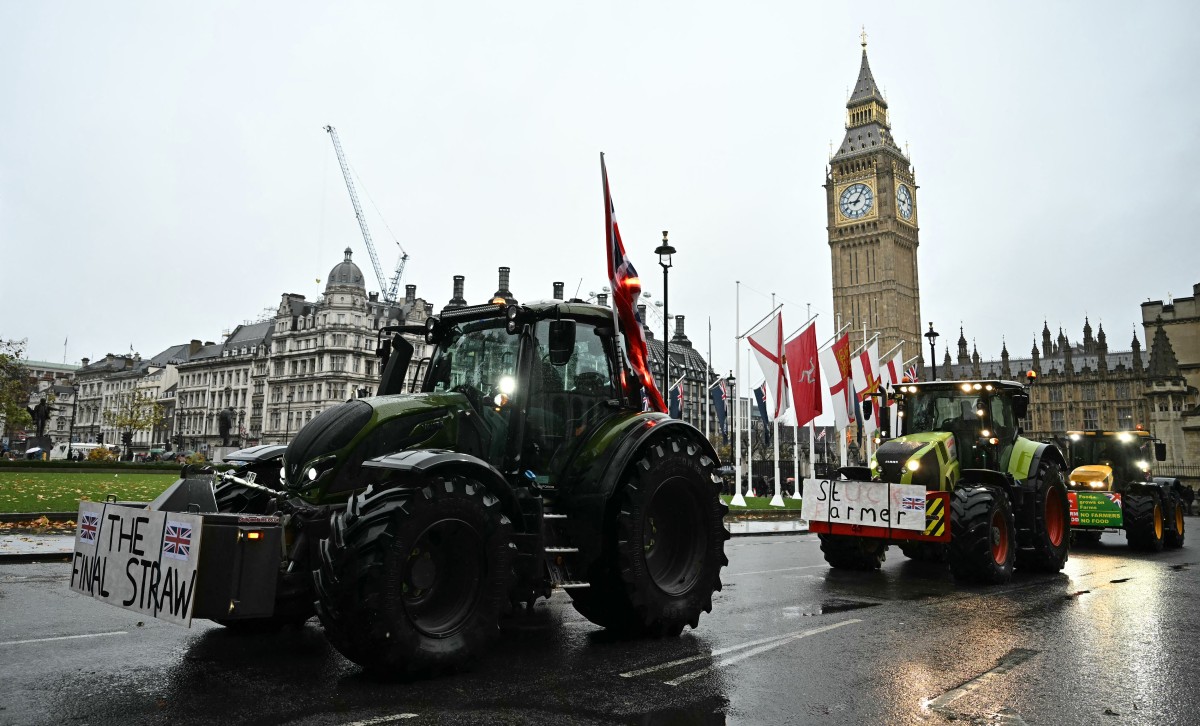 British farmers protest in London over inheritance tax change