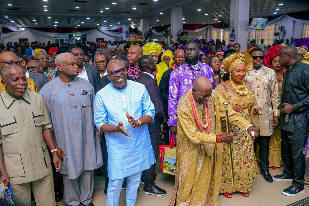 Rivers State Governor, Sir Siminalayi Fubara (middle); and Chairman, Rivers State Council of Traditional Rulers, Eze Chike Worlu Wodo (2nd right); praising God while Chairman, Governing Council of Ignatius Ajuru University of Education, Chief Adokiye Amasiemaka (2nd left); Chief Ambrose Nwuzi (left); and the Eze's wife (right) look on in admiration during the Thanksgiving Service in honor of the monarch at the Shepherd's Hill Parish of the Redeemed Christian Church of God at Mgbuoba, Obio/Akpor Local Government Area on Sunday