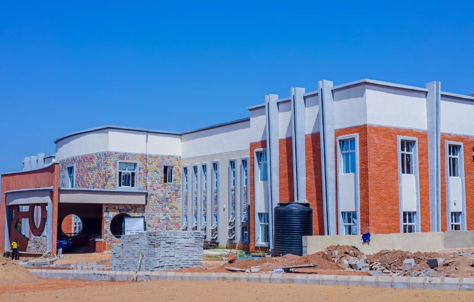 Kwara State Governor Abdulrahman Abdulrazaq fulfils his promise to complete the Osi and Ilesha Baruba campuses of KWASU, with academic sessions set to begin amid community celebrations.