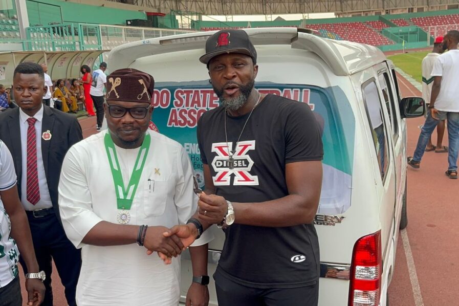 Hon. Esosa Iyawe donates a bus to Edo Football Association during the Oba of Benin Under-18 Football Tournament, reinforcing his commitment to youth empowerment and sports development.