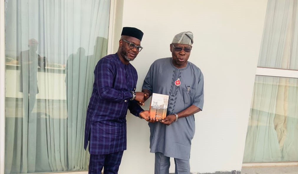 Obasanjo hails Oketola’s book as essential resource on tech