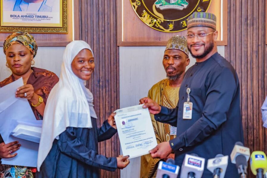 Governor Dauda Lawal of Zamfara State offers automatic employment to 16 Nursing graduates evacuated from Sudan due to conflict, highlighting his commitment to education and healthcare.