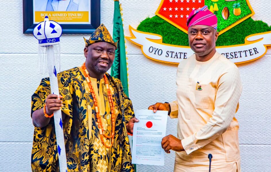 The Oyomesi, Oyo’s traditional kingmakers, have urged Governor Seyi Makinde to take his claims against them to court and desist from public defamation. The dispute follows Makinde’s appointment of a new Alaafin.