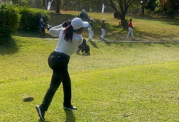 No fewer than 400 golfers from about 10 African countries are set to slug it out for honours in the 26th edition of the Ibrahim Badamasi Babangida (IBB) Amateur Ladies Open